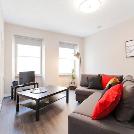 Stylish Royal Mile Apartment With Balcony Edinburgh Eksteriør bilde